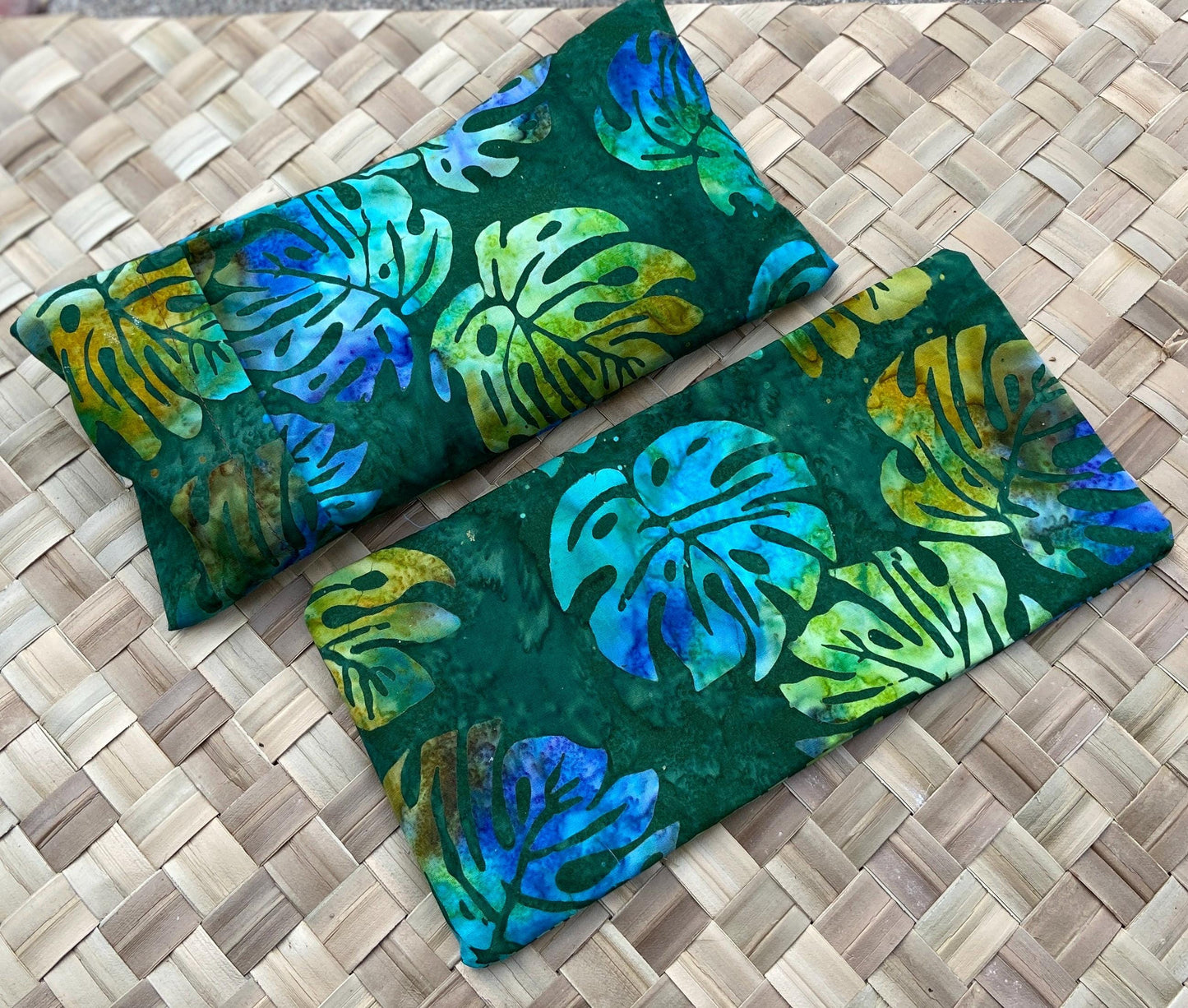 French Lavender Eye Pillow Focus at Solo Competition Luxury Organic Vegan Aromatherapy Weighted Dream Pillow Washable Removable Batik Cover