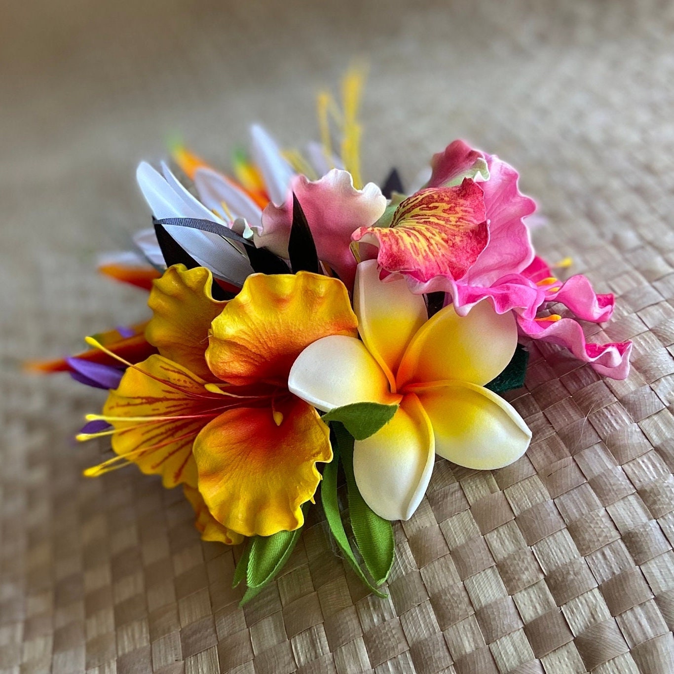 Hawaiian Ohai Ali’i Hair Clip Tahitian Headdress Costume Aparima Ahuroa Statement Piece Bridal Plumeria Artificial Ti Leaf Hair Pin