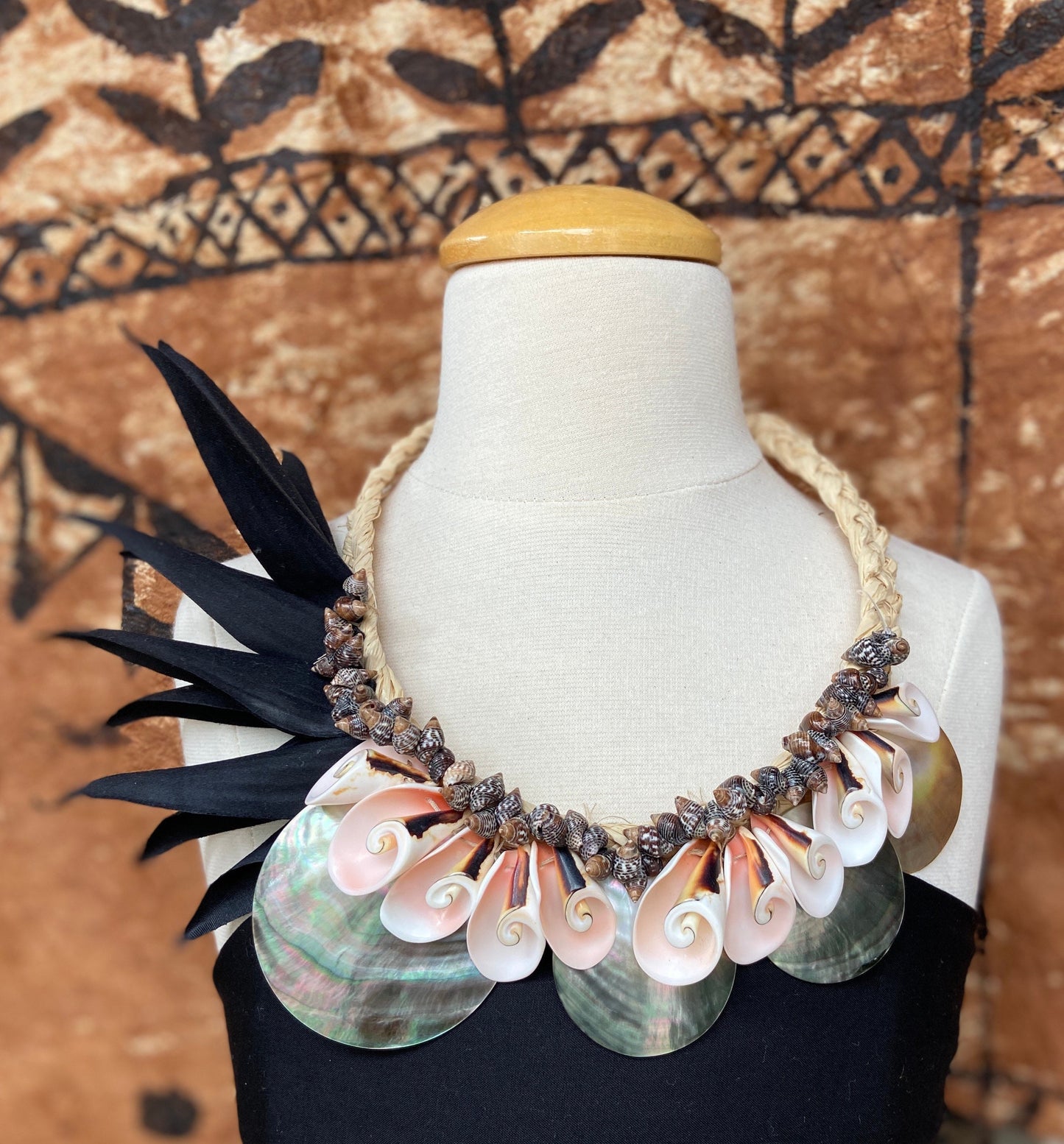 Tahitian Neckpiece