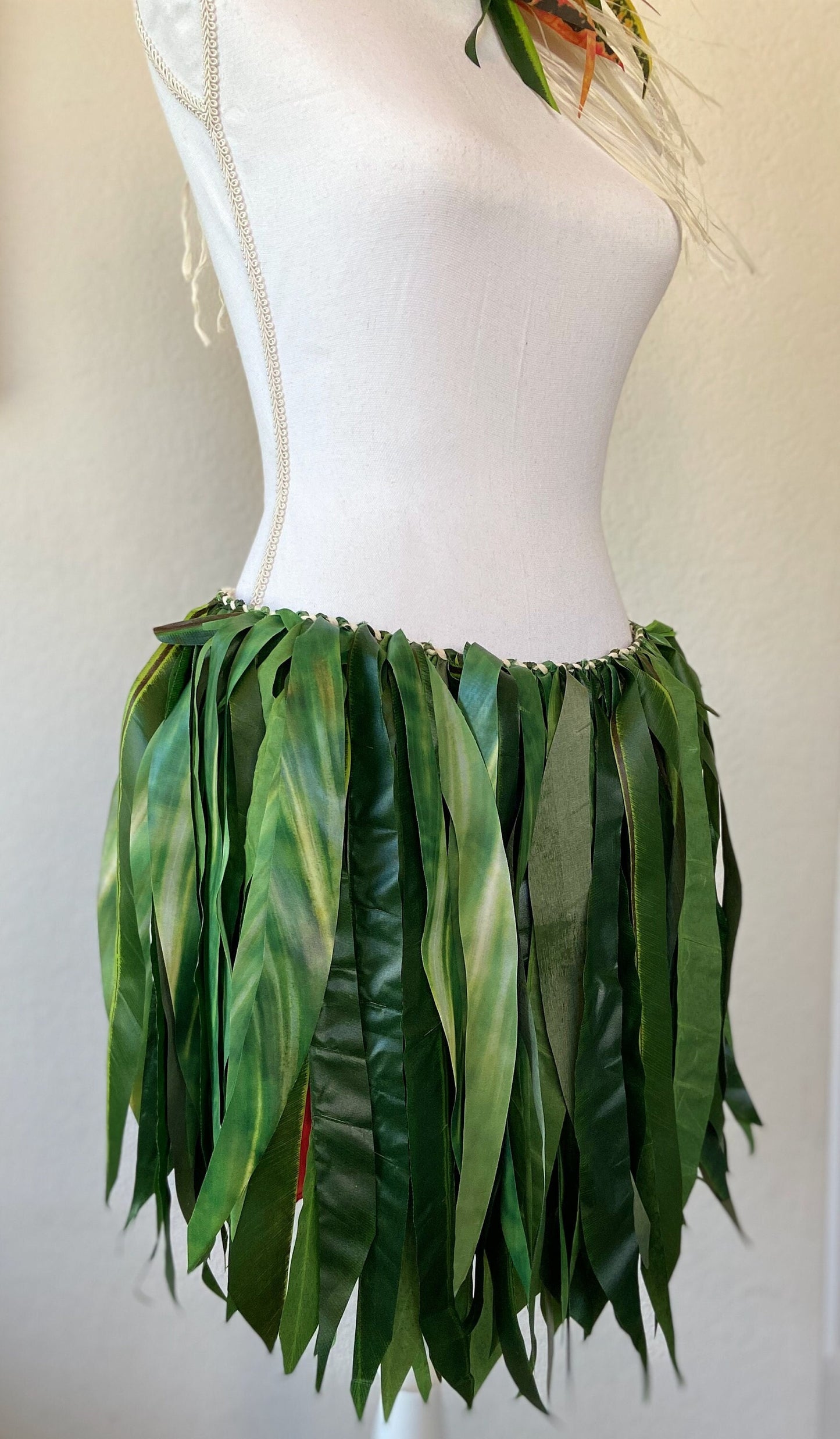 Silk Ti Leaf Skirt Premium Grade Ori Tahiti Aparima Otea Solo Competition Hula Kahiko Cook Islands Polynesian Dance Beach Wedding Photoshoot