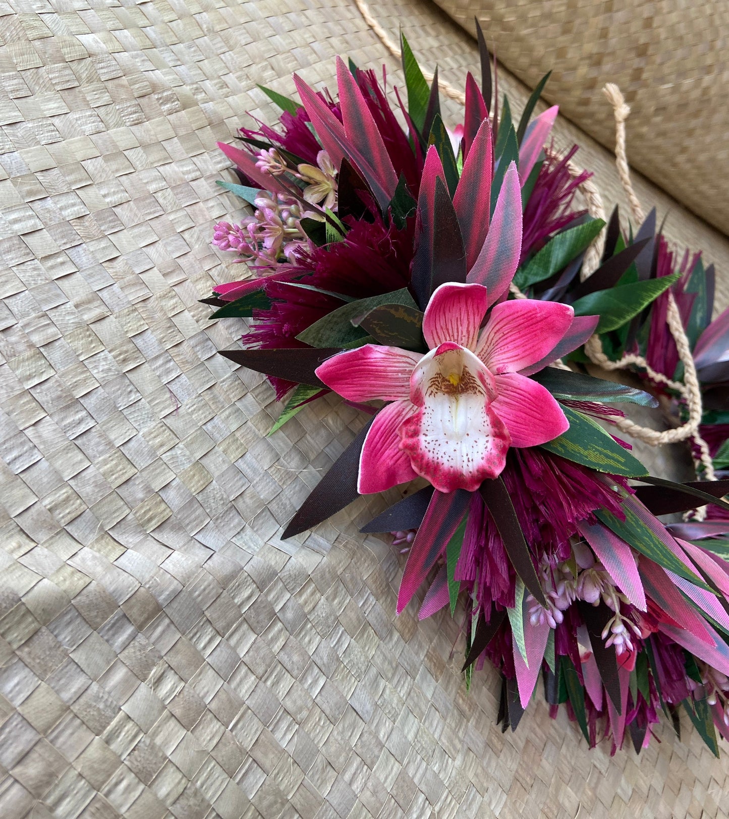 Grad Lei, Bridal Crown, Performance Lei Po'o