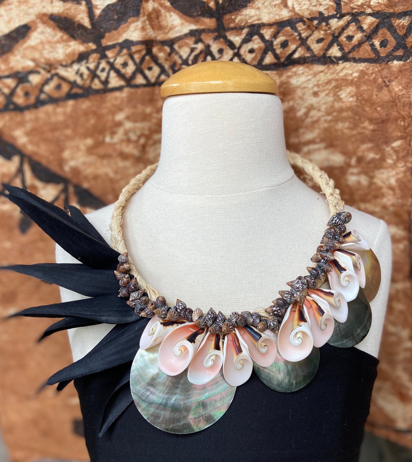 Tahitian Neckpiece