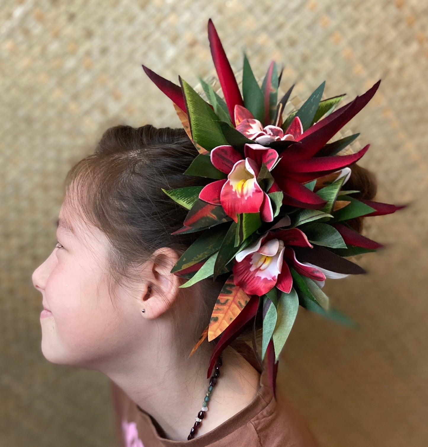 Hawaiian Queen Orchid Hair Clip Tahitian Headdress Costume Aparima Ahuroa Statement Piece Bird of Paradise Floral Artificial Ti Leaf Hairpin
