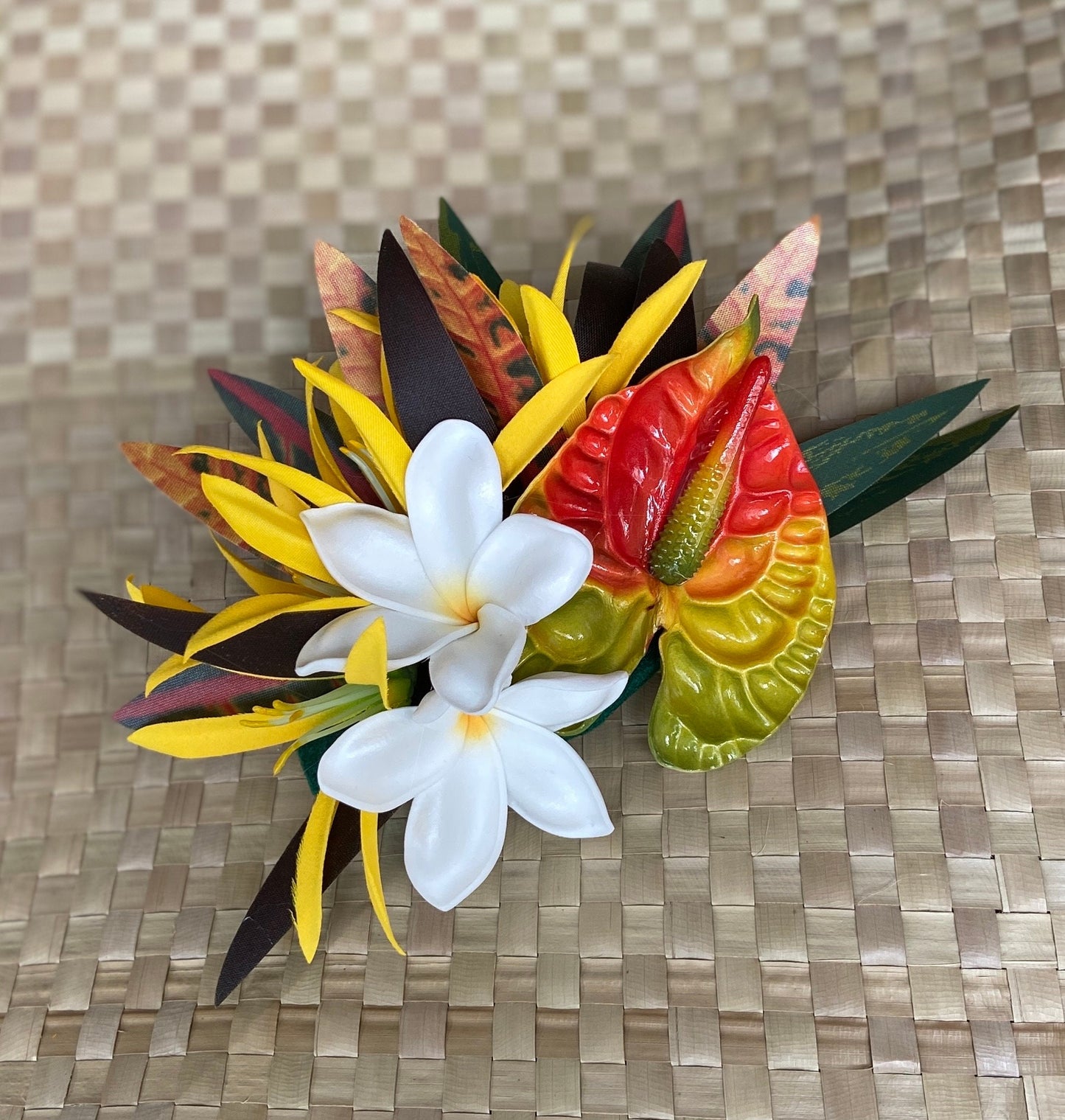 Royal Sunset Anthurium Hair Clip Tahitian Headdress Costume for Aparima Ahuroa Hula Statement Piece Bridal Plumeria Fascinator Hair Pin