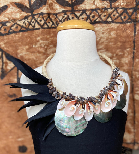 Tahitian Neckpiece