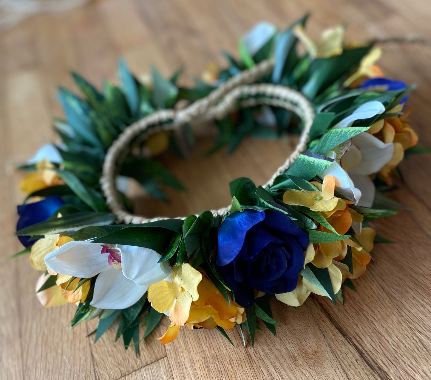 Graduation Lei Po'o Premium Flower Crown University of California Blue & Gold