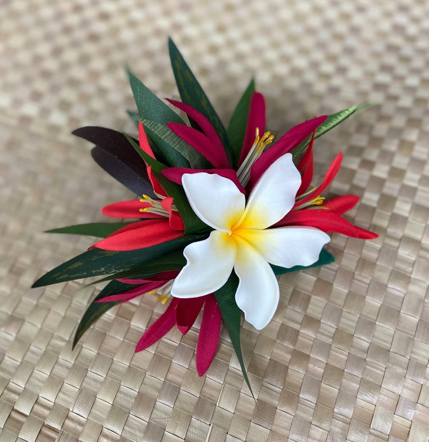 Royal Hawaiian Plumeria Hair Clip Tahitian Headdress Costume Aparima Ahuroa Statement Piece Spider Lily Floral Artificial Ti Leaf Hairpin