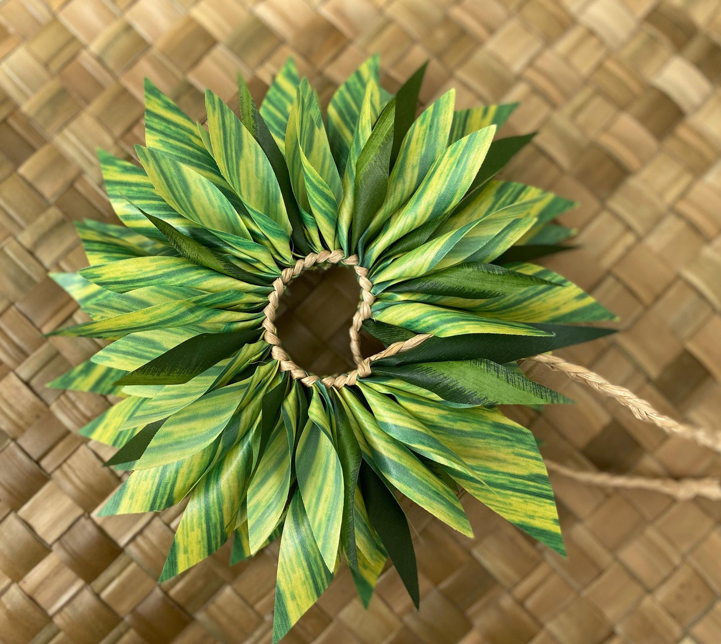 Hair Bun Wrap Premium Silk Ti Leaf Haku for Ori Tahiti Hula Kahiko Cook Islands Tongan Polynesian Dance Luau Beach Weddings Aloha Festivals