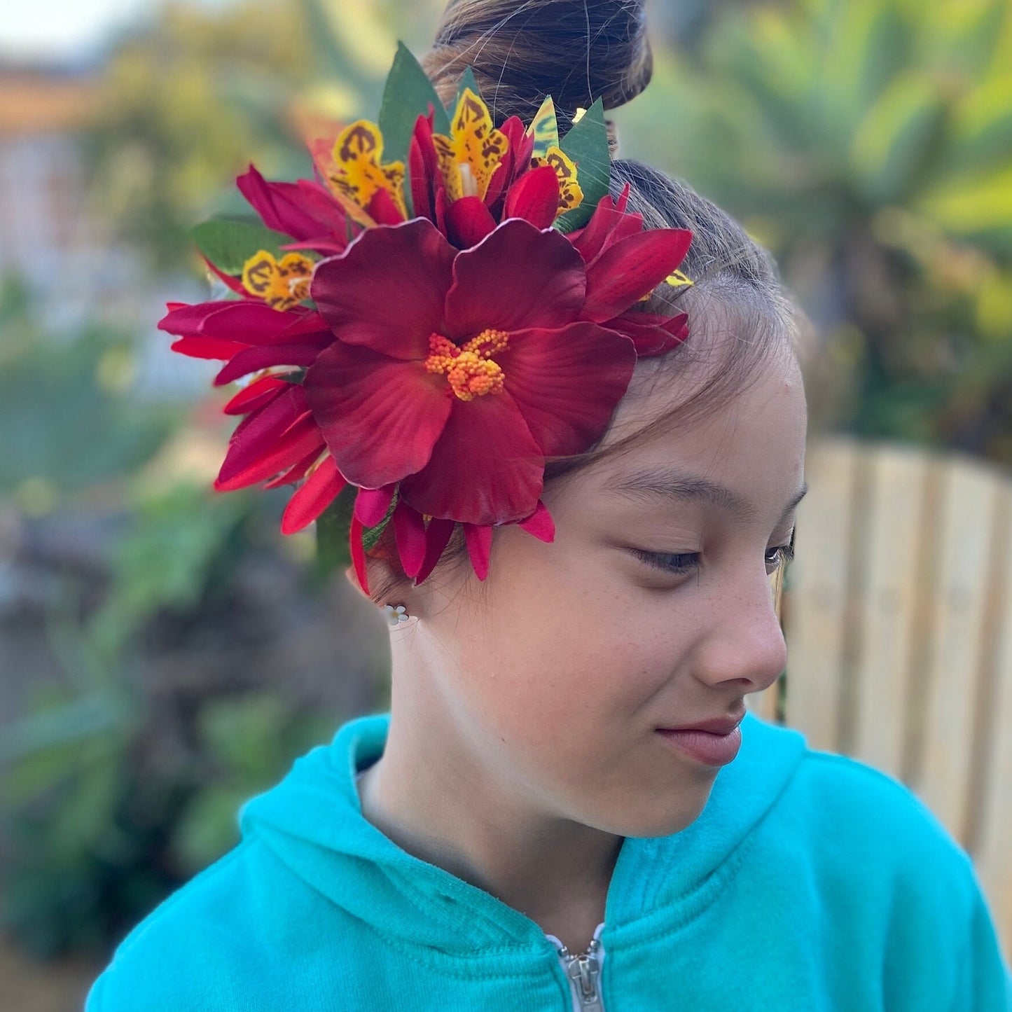 Hawaiian Flower Hair Clip Tahitian Costume Accessories Moonlight Hibiscus Artificial Ti Leaf Tropical Hairpin for Aparima Ahuroa Otea Solo