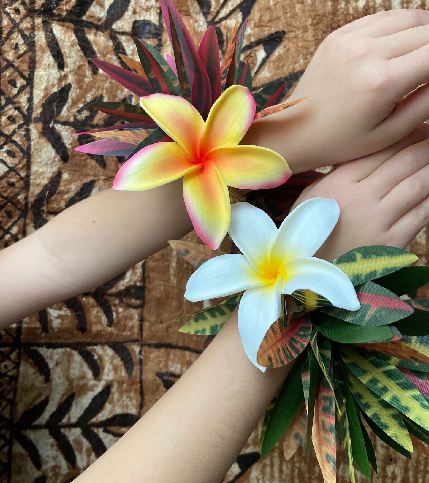 Plumeria and Croton Leaf Kupe'e