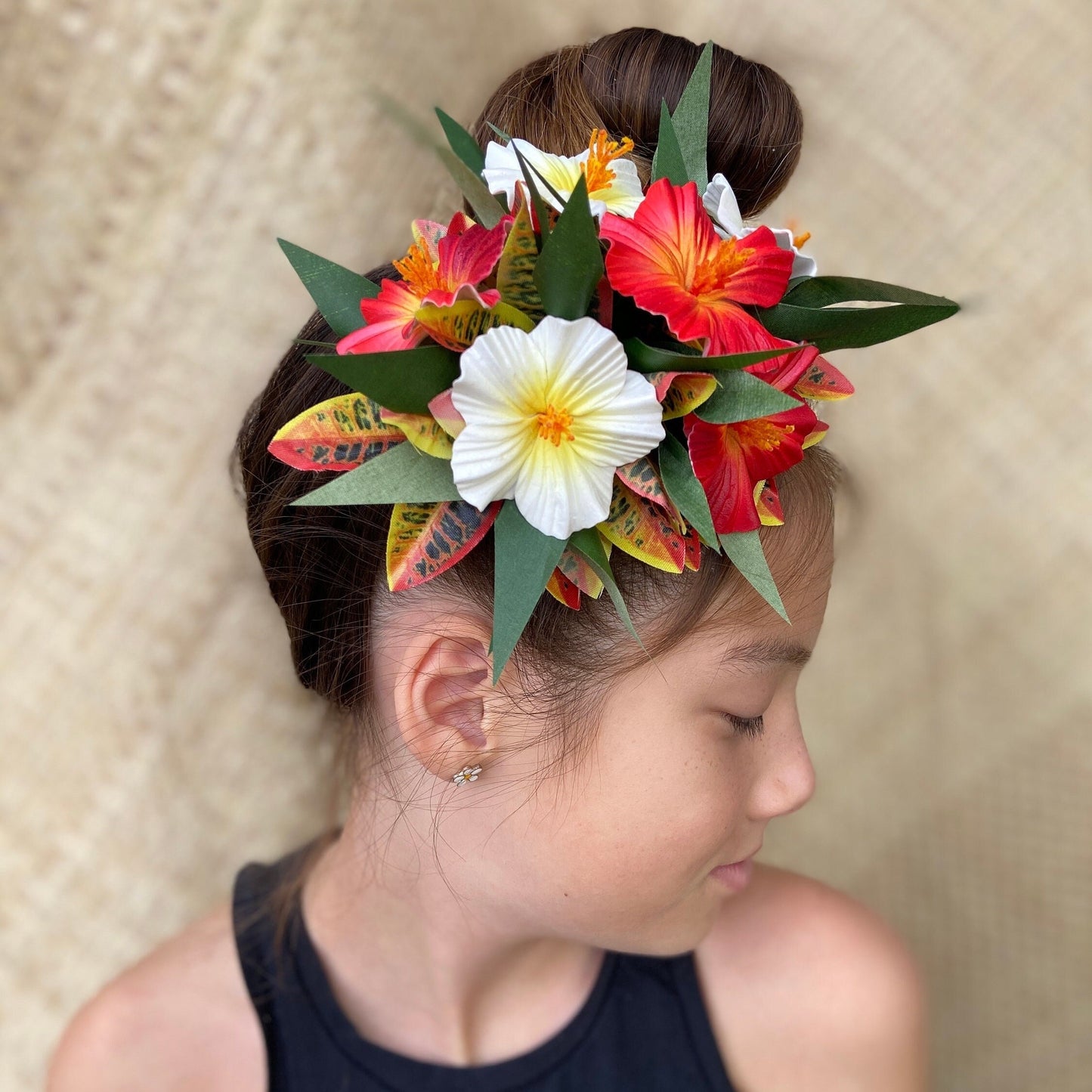 Royal Polynesian Hibiscus Hair Clip Tahitian Headdress Costume for Aparima Ahuroa Hula Statement Piece Bridal Plumeria Fascinator Hair Pin