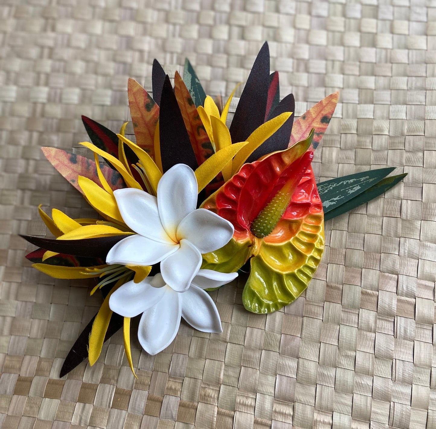 Royal Sunset Anthurium Hair Clip Tahitian Headdress Costume for Aparima Ahuroa Hula Statement Piece Bridal Plumeria Fascinator Hair Pin