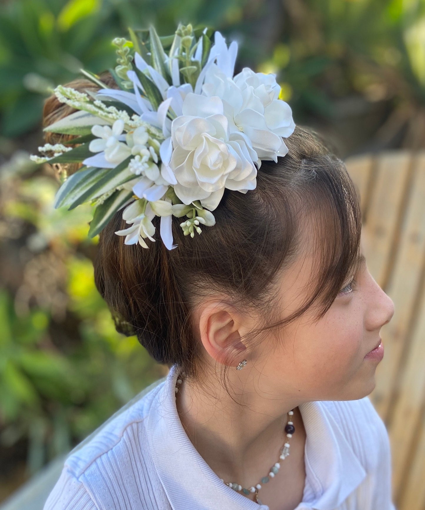 Hawaiian Gardenia Pixie Bride Graduation Hair Clip Tahitian Aparima Ahuroa Statement Piece Bridal Artificial Ti Leaf Hair Pin