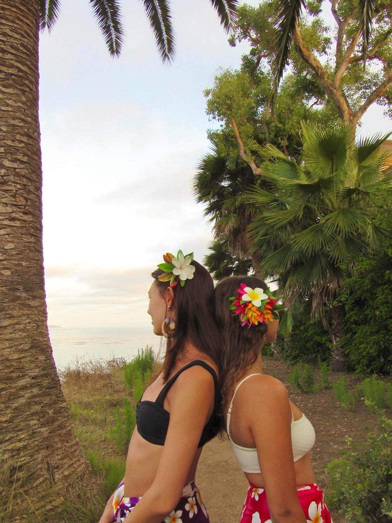 Tiare Tahiti Hair Clip Tahitian Gardenia Costume Accessories Maile & Croton Leaf Tropical Hairpin for Luau Mehura Aparima Ahuroa Otea Solo