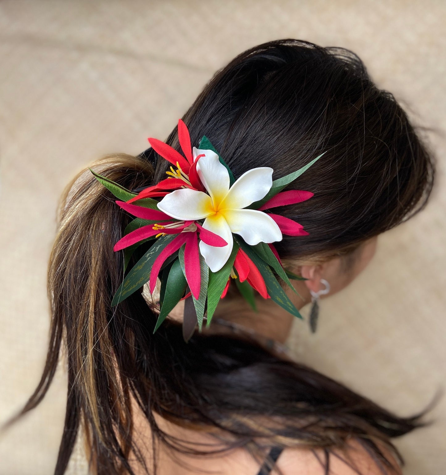 Royal Hawaiian Plumeria Hair Clip Tahitian Headdress Costume Aparima Ahuroa Statement Piece Spider Lily Floral Artificial Ti Leaf Hairpin