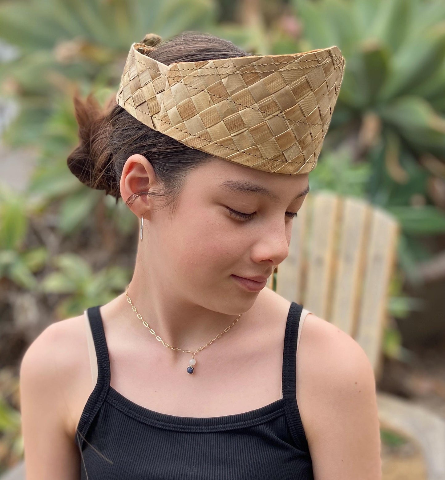 4"-8" Tall Wrapped Crown Lauhala Base