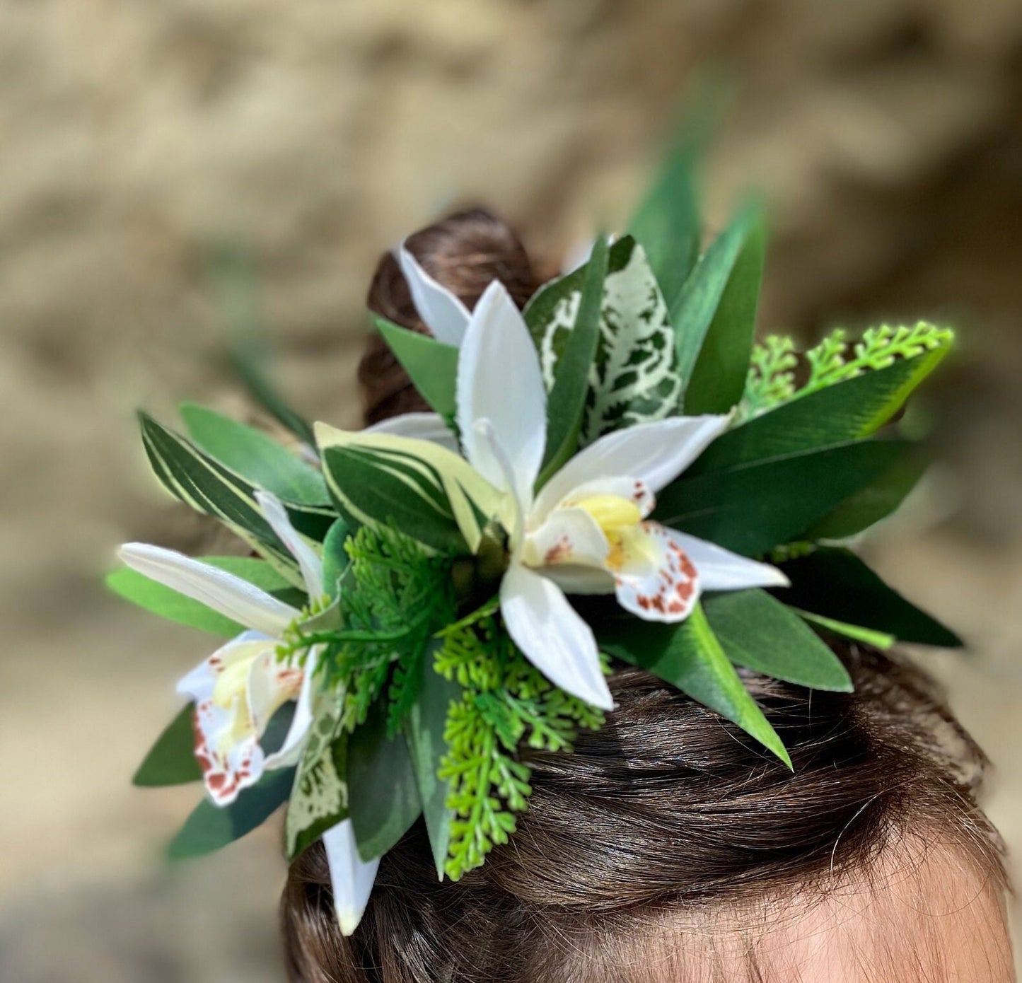 Orchid and Ti Leaf Kupe'e