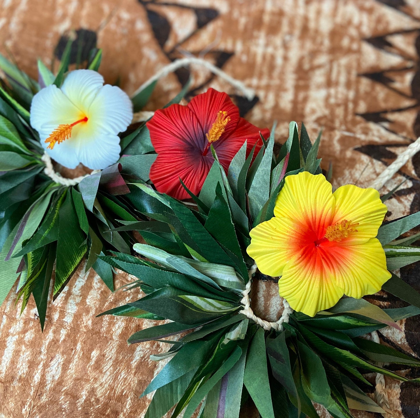 Hibiscus or Plumeria and Ti Leaf Kupe'e