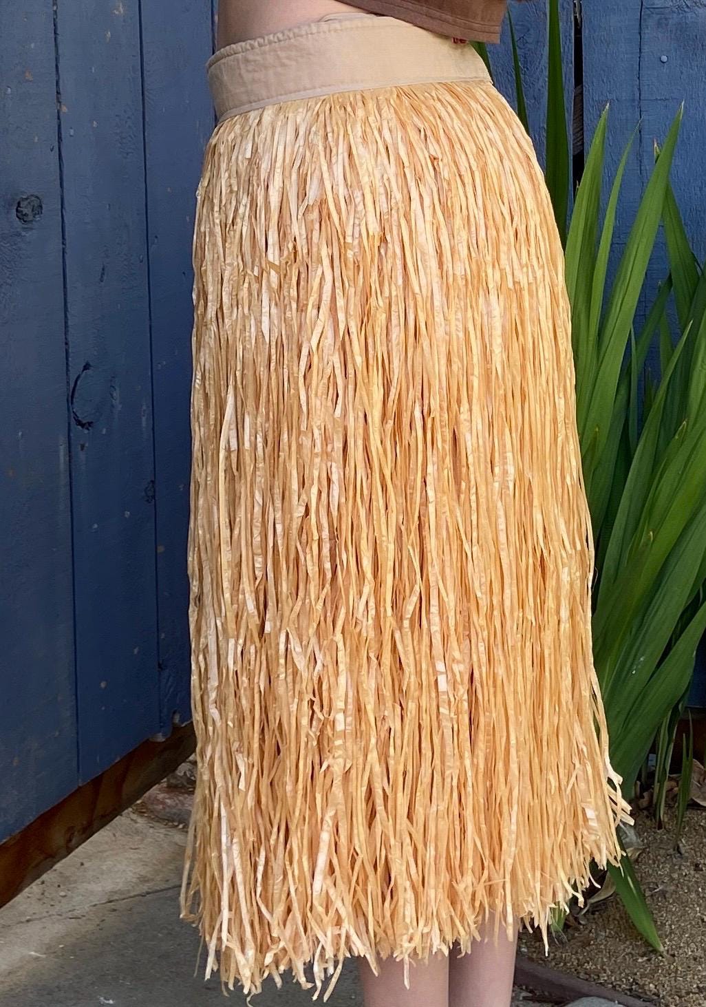 Premium Artificial Grass Skirt Mor’e Fiber Tahitian Hau with Velcro Band Extra Full 5 Layers Performance Quality Hapa Haole Polynesian Dance