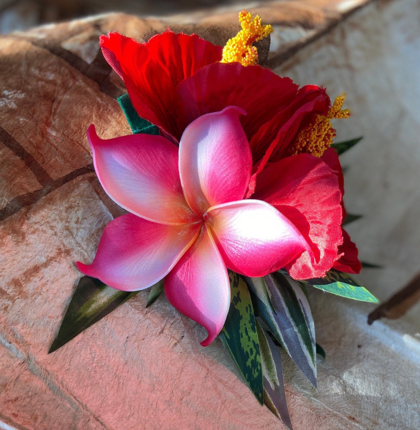 Hawaiian Hair Clip Fascinator Tahitian Aparima or Ahuroa Statement Piece Plumeria & Royal Polynesian Hibiscus Tropical Artificial Ti Leaf