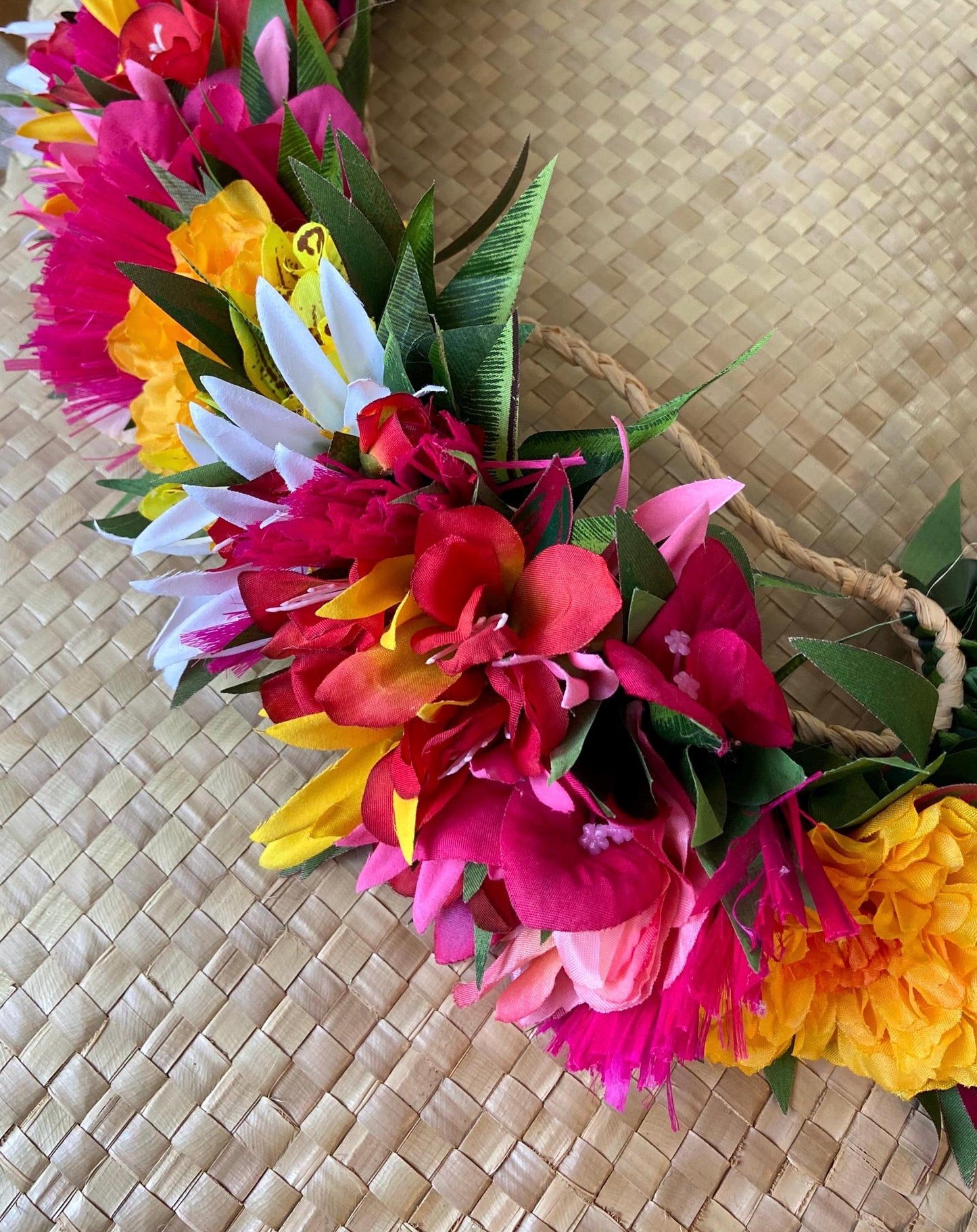 Grad Lei, Bridal Crown, Performance Lei Po'o