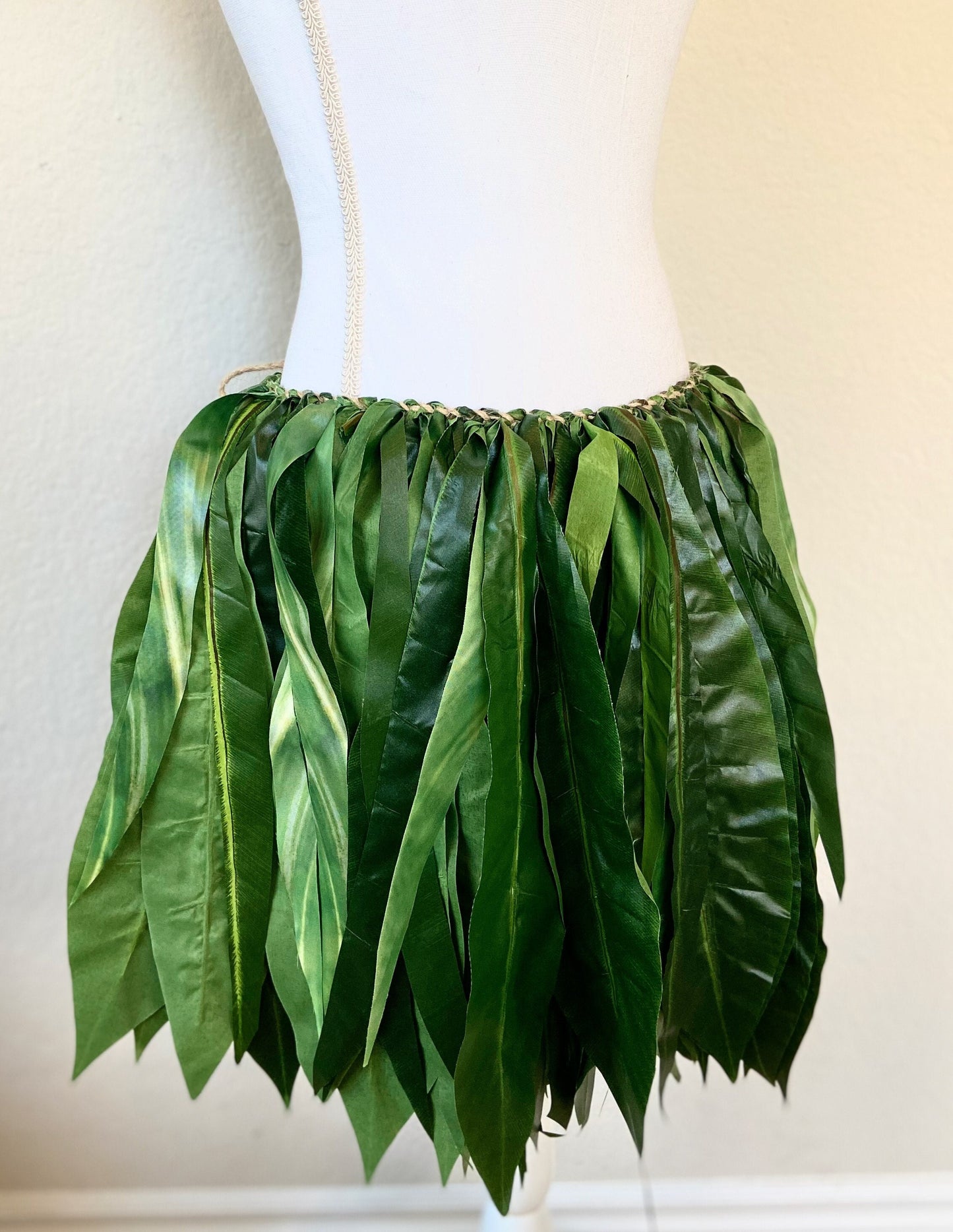 Silk Ti Leaf Skirt Premium Grade Ori Tahiti Aparima Otea Solo Competition Hula Kahiko Cook Islands Polynesian Dance Beach Wedding Photoshoot