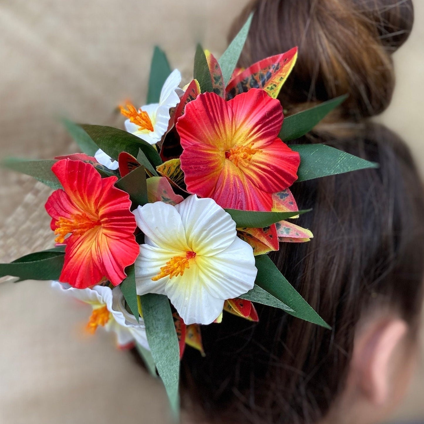 Royal Polynesian Hibiscus Hair Clip Tahitian Headdress Costume for Aparima Ahuroa Hula Statement Piece Bridal Plumeria Fascinator Hair Pin
