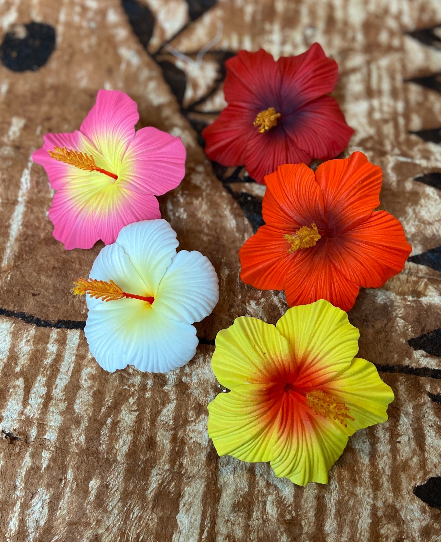 Hibiscus or Plumeria and Ti Leaf Kupe'e