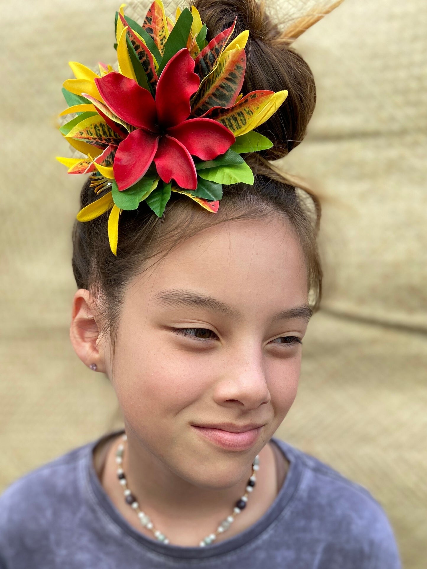 Ruffled Hawaiian Plumeria Hair Clip Tahitian Headdress Costume Aparima Ahuroa Statement Piece Croton Maile Floral Artificial Ti Leaf Hairpin