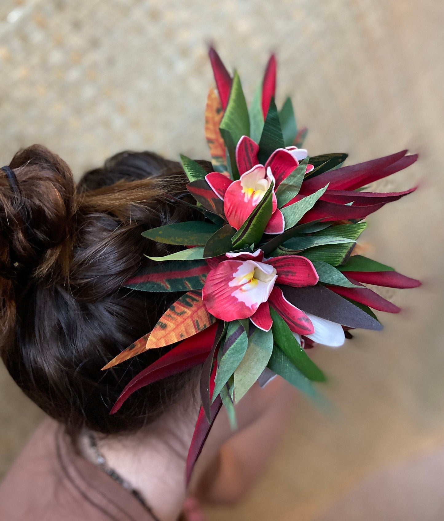Hawaiian Queen Orchid Hair Clip Tahitian Headdress Costume Aparima Ahuroa Statement Piece Bird of Paradise Floral Artificial Ti Leaf Hairpin
