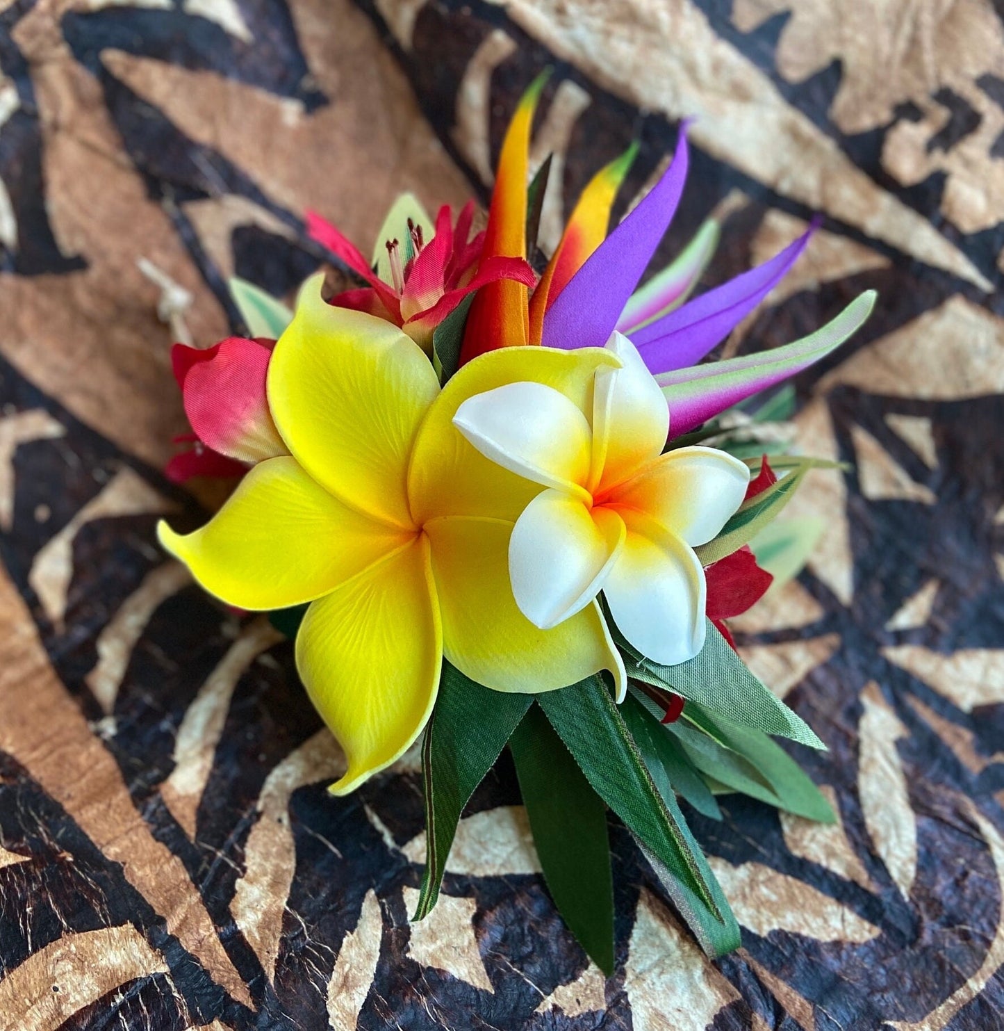 Hawaiian Hair Clip Tahitian Adornment Aparima Ahuroa Statement Piece Sunrise Sunset Twin Plumeria Vintage Tropical Elegant Hair Pin